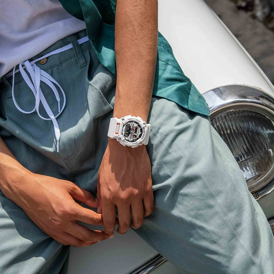 Часы Casio G-Shock GA-900AS-7A — Япония, электронные
