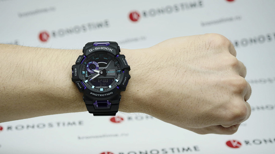 Часы Casio G-Shock GBA-900-1A6DR (GBA-900-1A6) — электронные, Япония, мужские