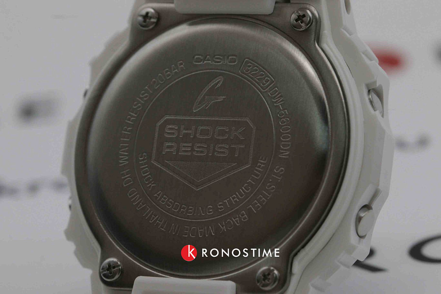 Часы Casio G-Shock DW-5600DN-7 — мужские, пластик