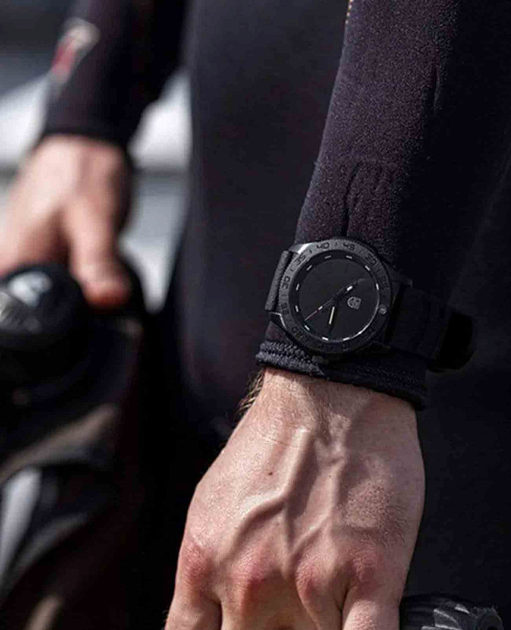 Часы Luminox Pacific Diver XS.3121.BO — кварцевые, сталь