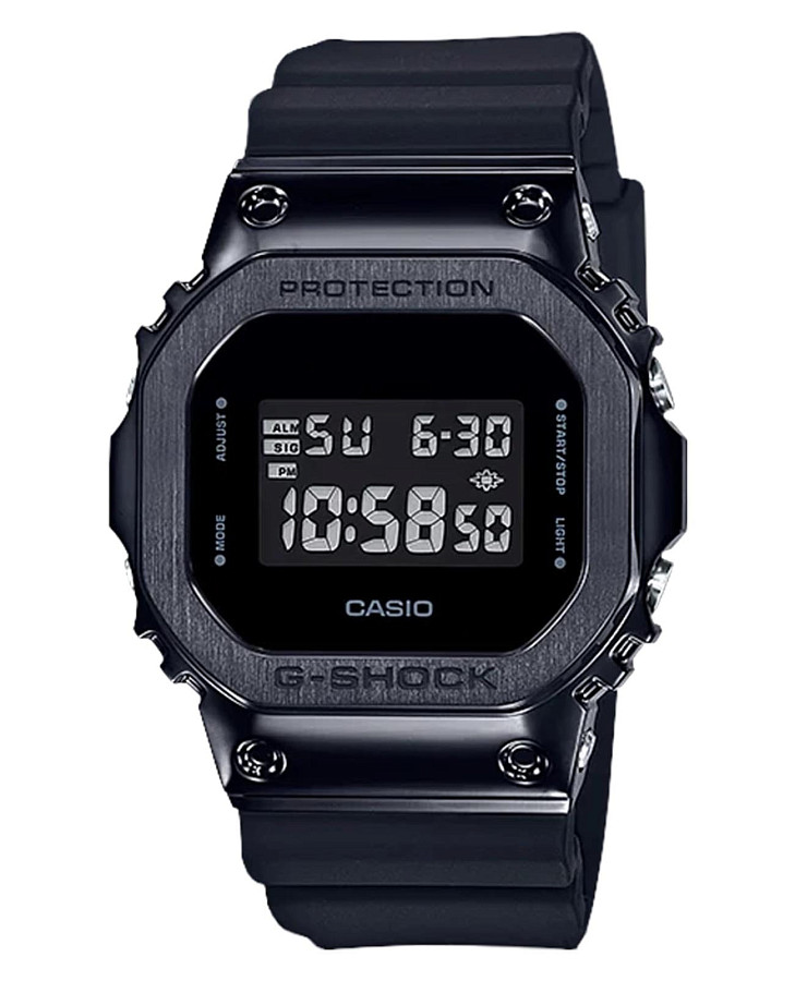Часы Casio G-Shock GM-5600UB-1DR — мужские, черный
