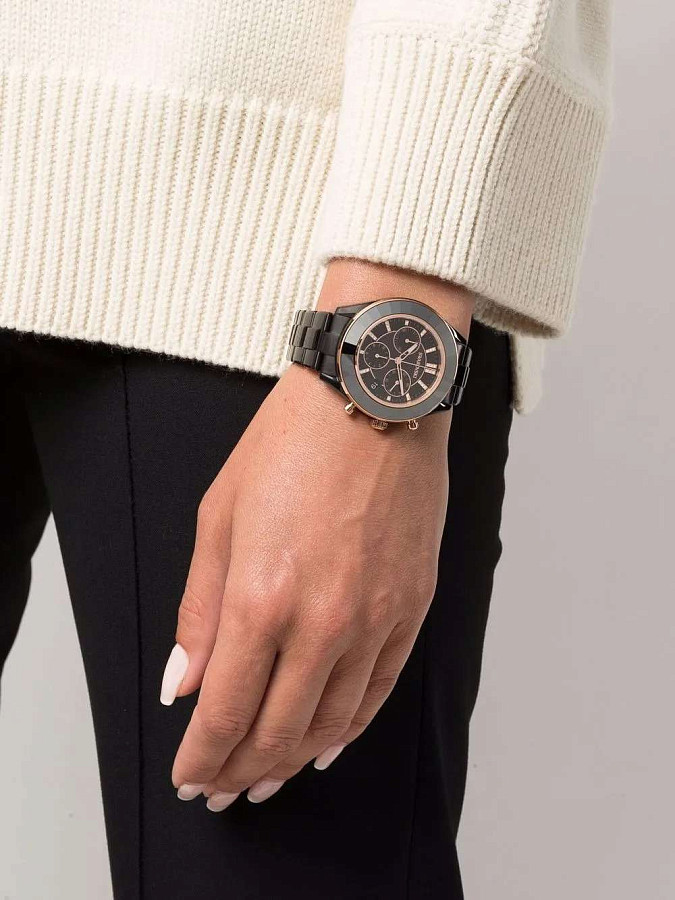 Часы Swarovski Octea Lux Sport 5610472 — кварцевые, сталь металл