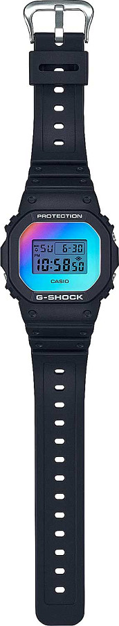 Часы Casio G-Shock DW-5600SR-1 — мужские, черный