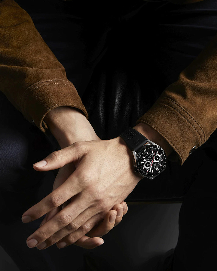 Часы TAG Heuer Connected Calibre E3 - 45 mm SBG8A10.BA0646 — нержавеющая сталь, черный