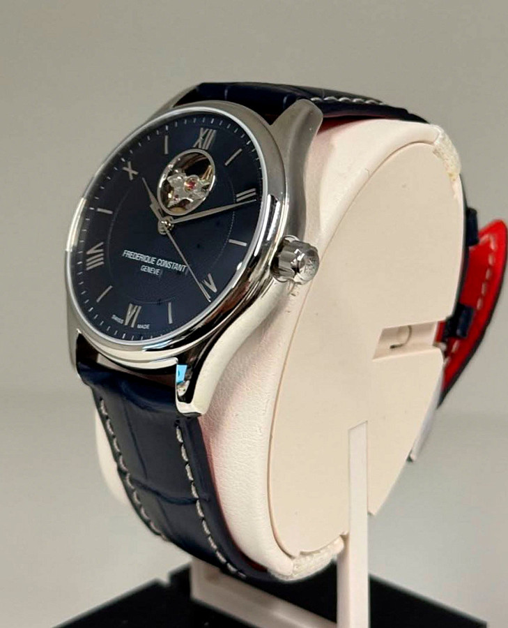 Часы Frederique Constant Classics Heart Beat FC-310MNR5B6 — металл сталь, Швейцария