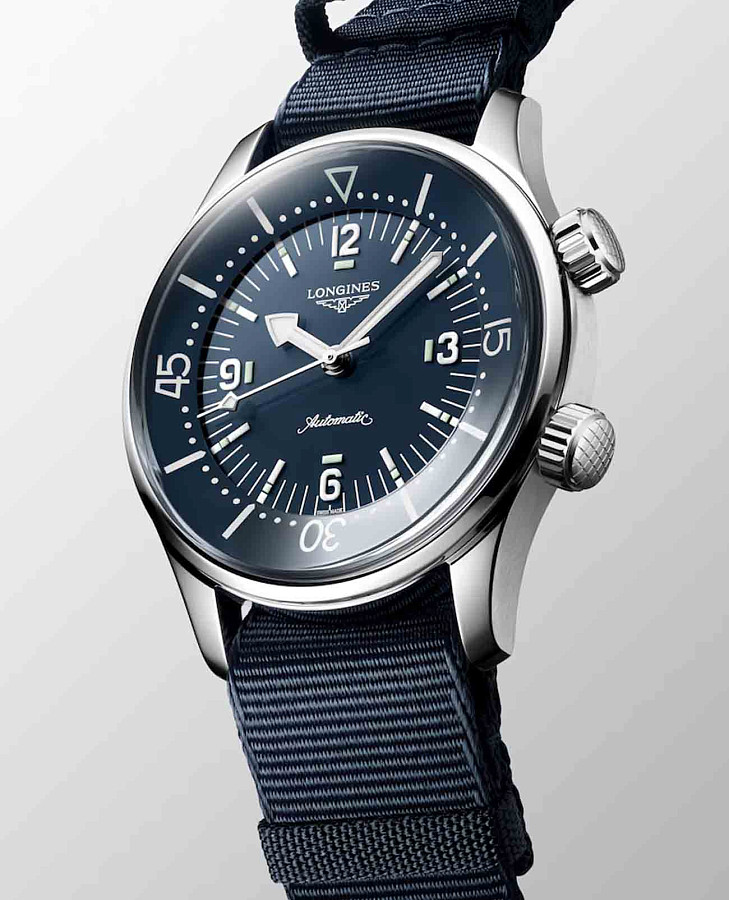 Часы Longines Legend Diver L3.764.4.90.2 — тканевый, мужские
