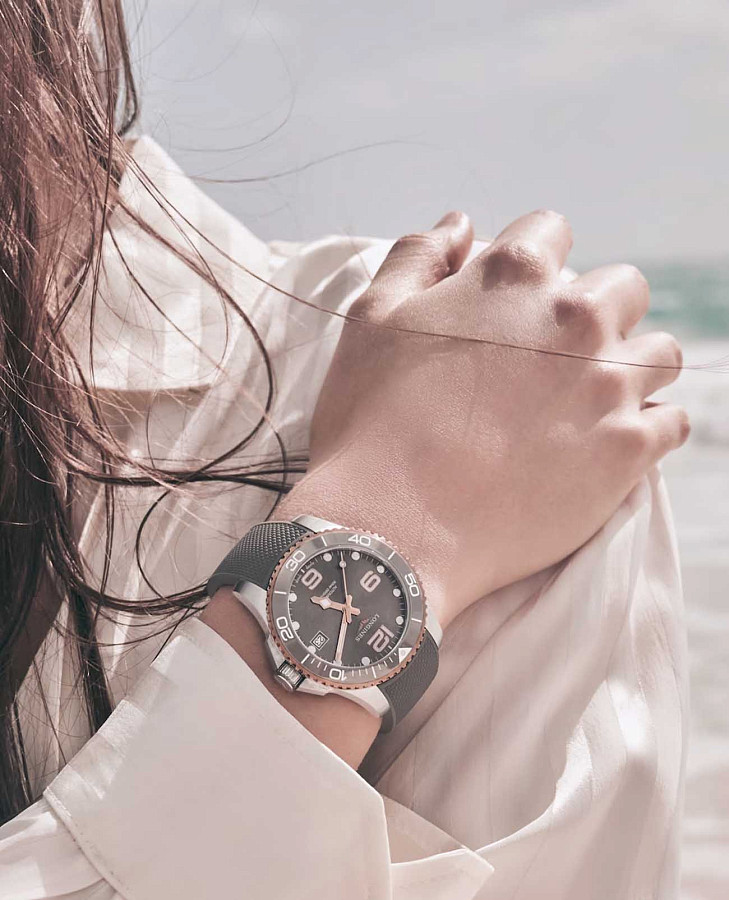 Часы Longines HydroConquest L3.780.3.78.9 — Швейцария, механические