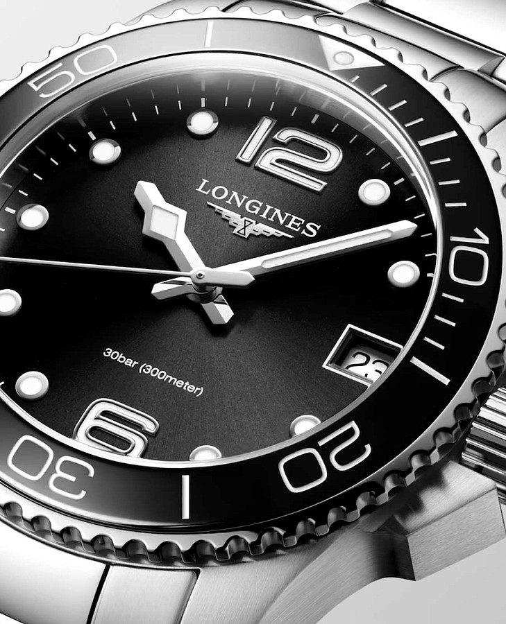 Часы Longines HydroConquest L3.370.4.56.6 — кварцевые, керамика сталь металл