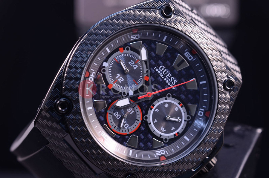 Часы Guess W1048G2 — сталь, США