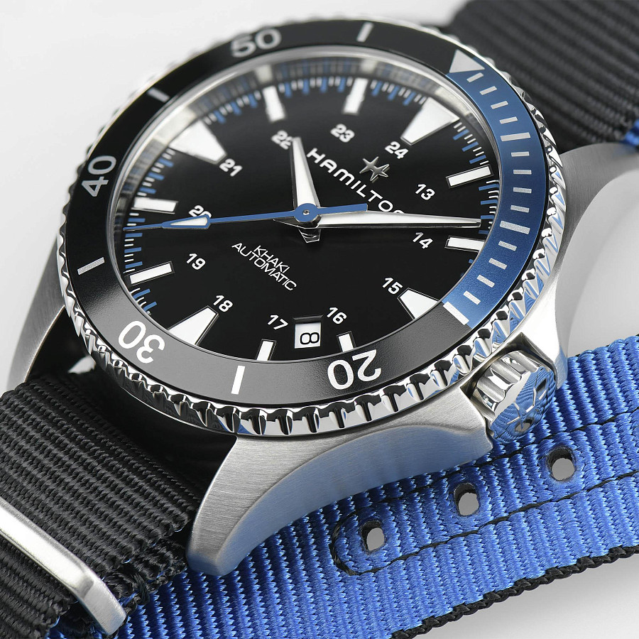 Часы Hamilton Khaki Navy Scuba Auto H82315931 — тканевый, мужские