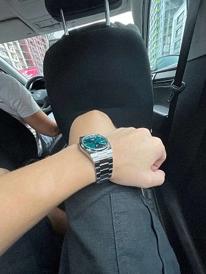 Фото покупателя: Швейцарские механические наручные часы Tissot PRX T137.407.11.091.00