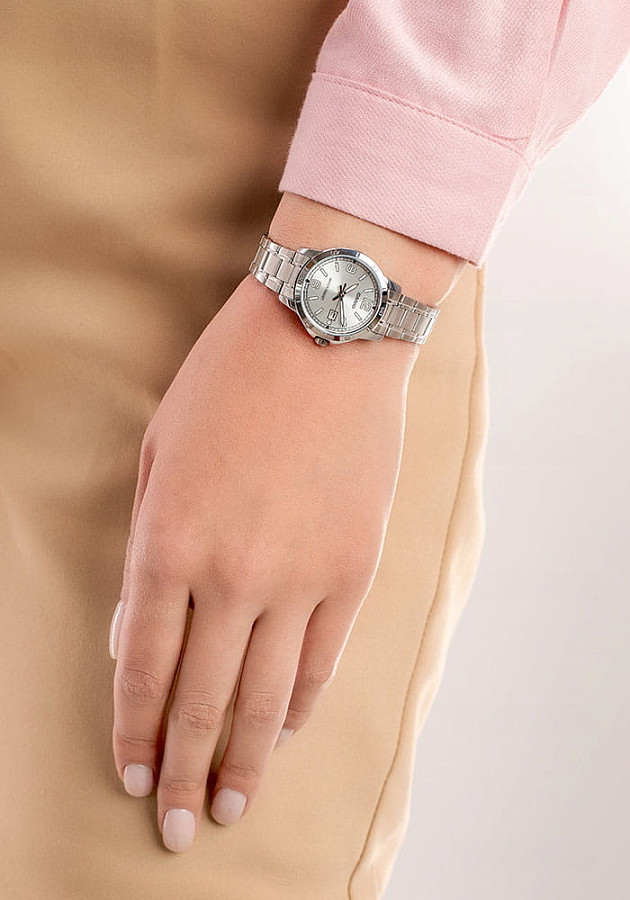 Часы Casio Collection LTP-V004D-7B2 — кварцевые, сталь металл