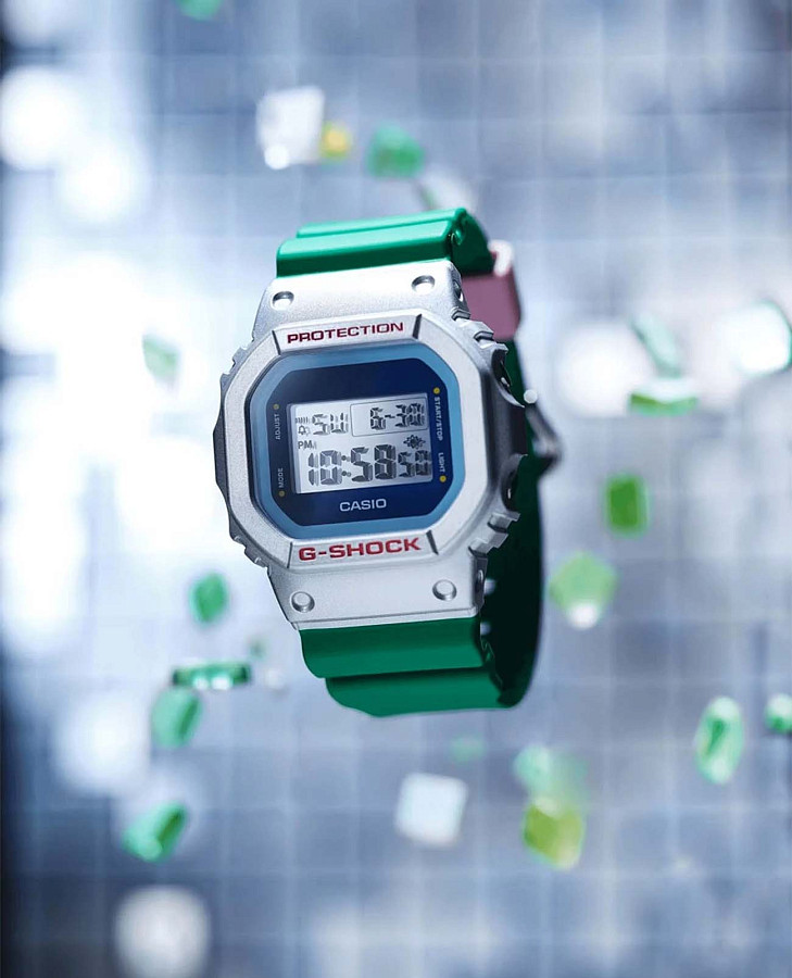 Часы Casio G-Shock DW-5600EU-8A3DR (DW-5600EU-8A3) — мужские, пластик