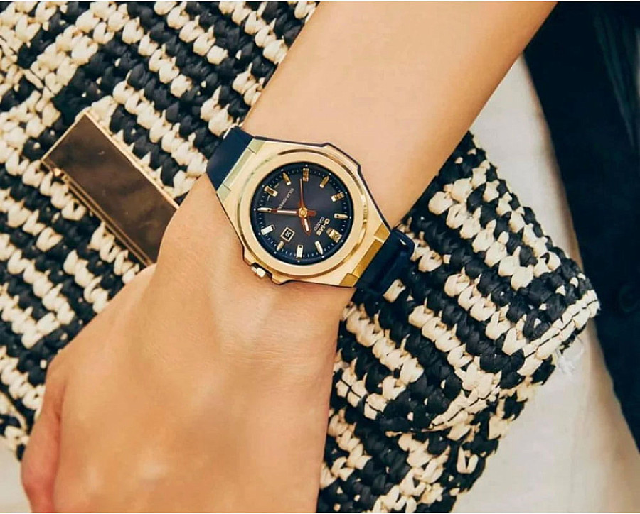 Часы Casio Baby-G MSG-S500G-2ADR — кварцевые, металл сталь
