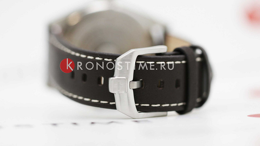 Часы Swiss Military Hanowa Greyhound SMWGA0001502 — мужские, кожаный
