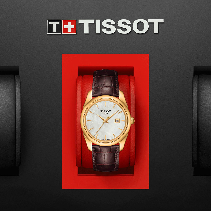 Часы Tissot Vintage Lady 18K Gold T920.210.16.111.00 — кварцевые, золото металл