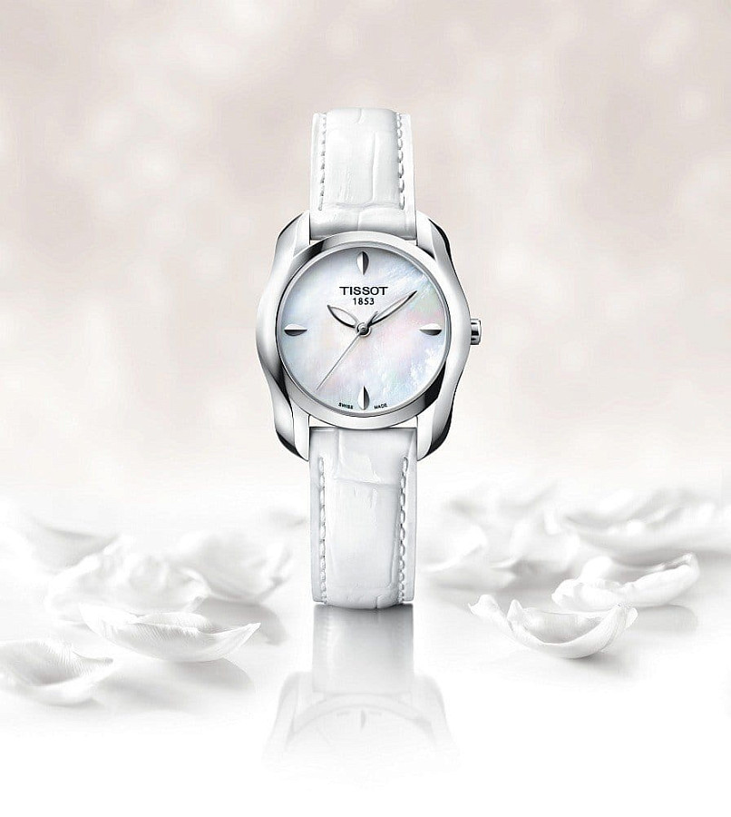 Часы Tissot T-Trend T-Wave T023.210.16.111.00 — кварцевые, металл сталь