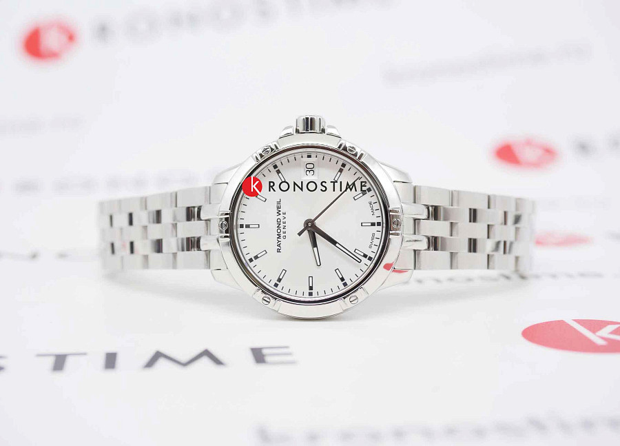 Часы Raymond Weil Tango 5960-ST-30041 — кварцевые, сталь металл