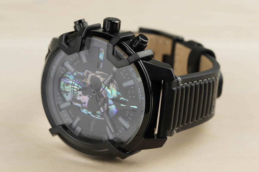 Часы Diesel Griffed DZ4576 — кожаный, мужские