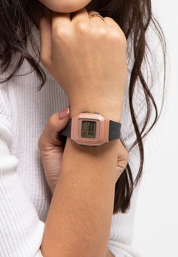 Часы Casio Illuminator F-201WAM-5A — кварцевые, пластик