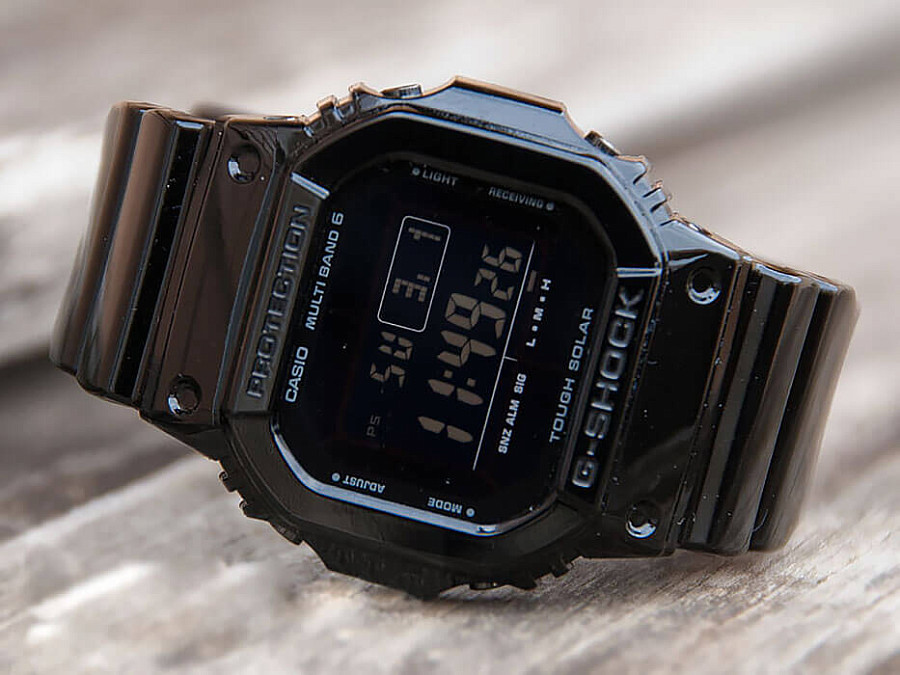 Часы Casio G-Shock GW-M5610BB-1 — мужские, пластик