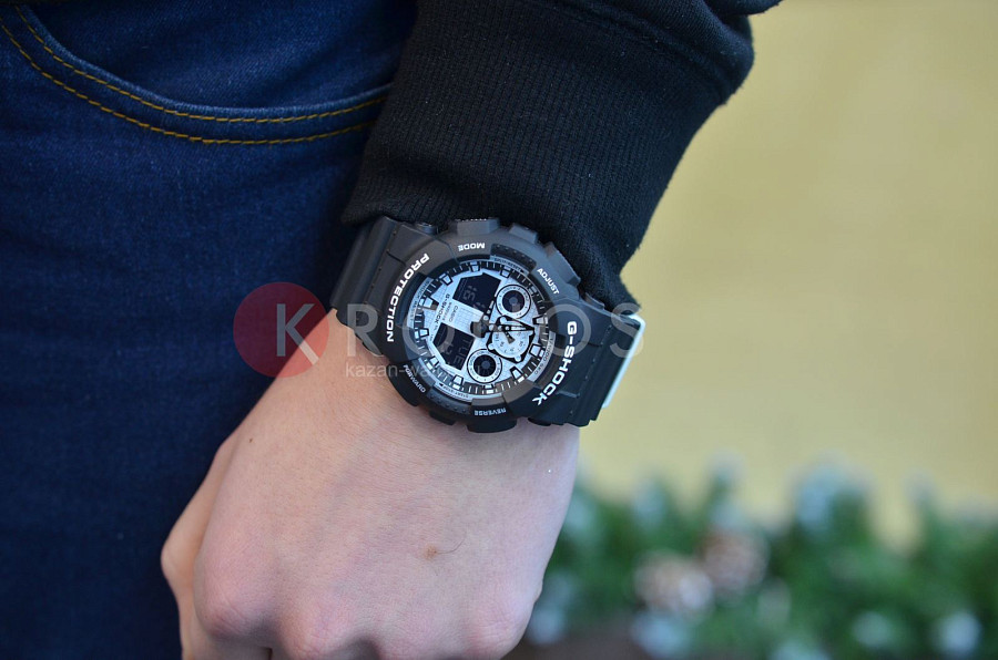 Часы Casio G-Shock GA-100BW-1A — пластик, мужские
