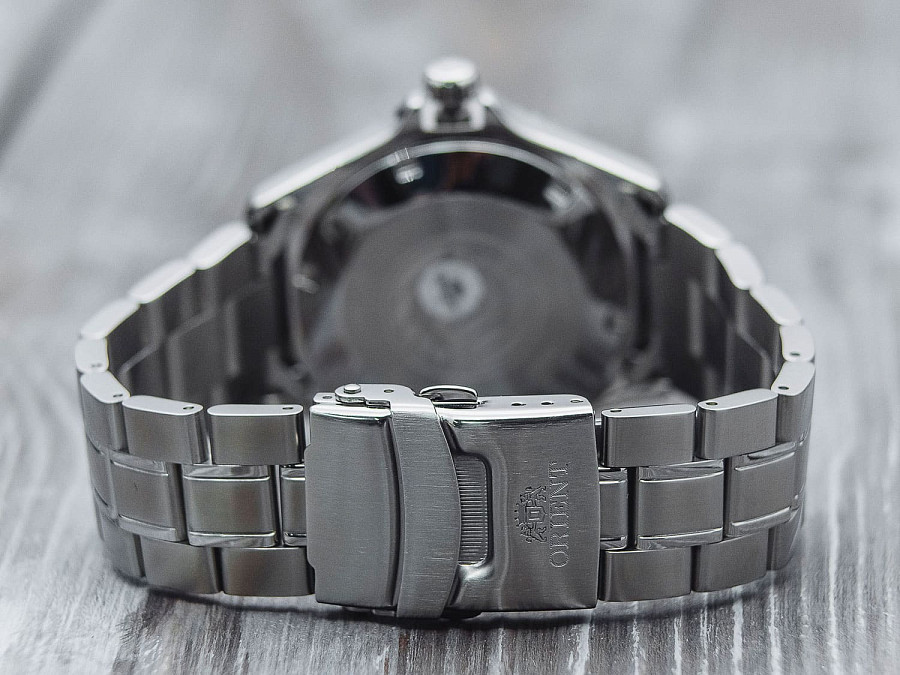 Часы Orient Diving Sports Automatic AA02004B — черный, сталь металл