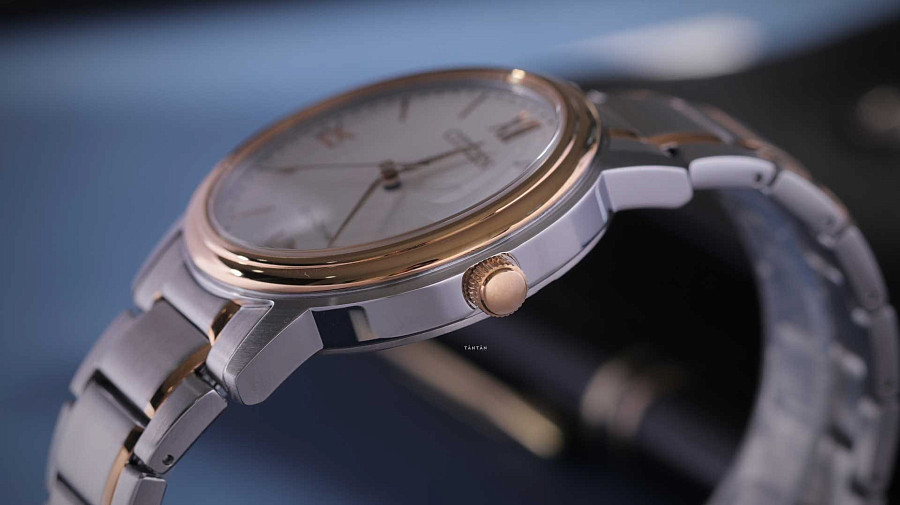 Часы Citizen Eco-Drive AW1676-86A — Япония, кварцевые
