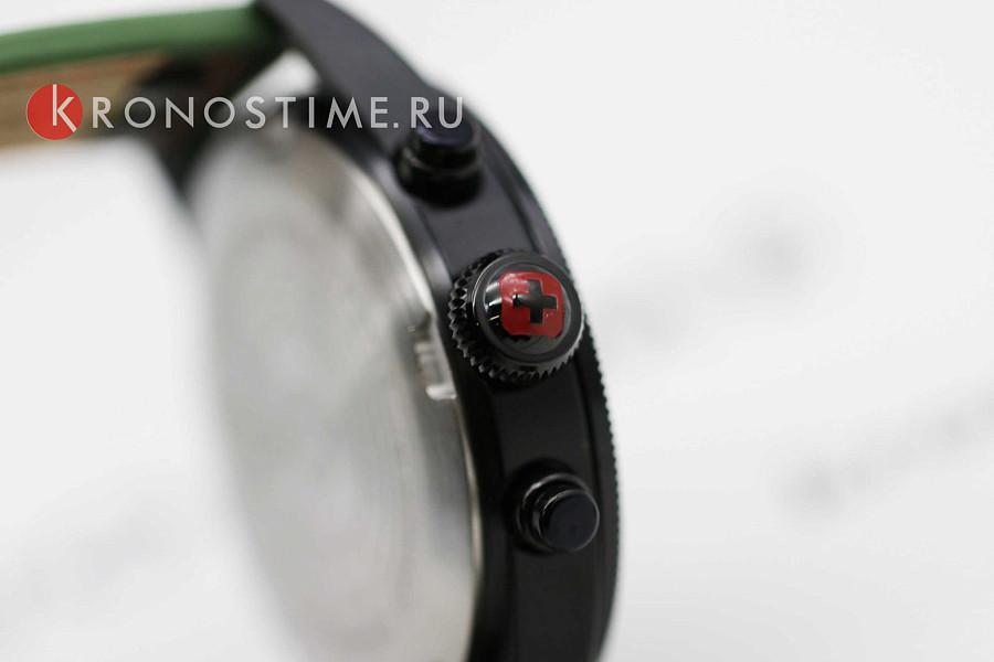 Часы Swiss Military Hanowa Thunderbolt Chrono SMWGC0000430 — кварцевые, Швейцария, мужские