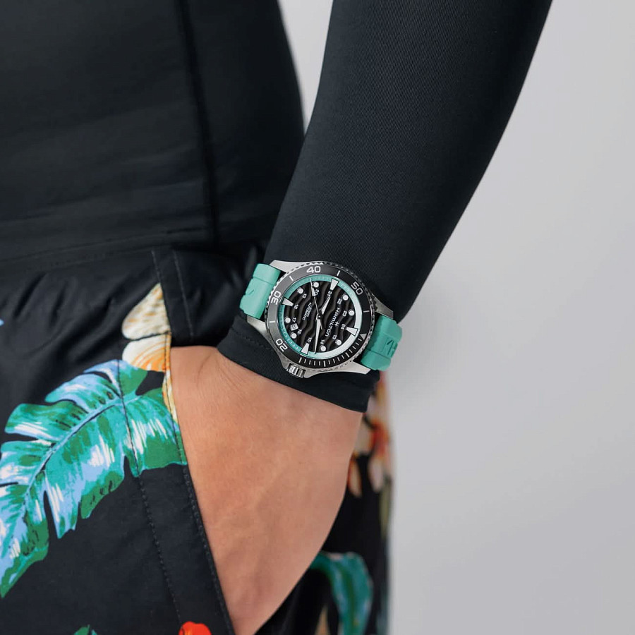 Часы Hamilton Khaki Navy Scuba 40 mm H82415331 — механические, сталь металл
