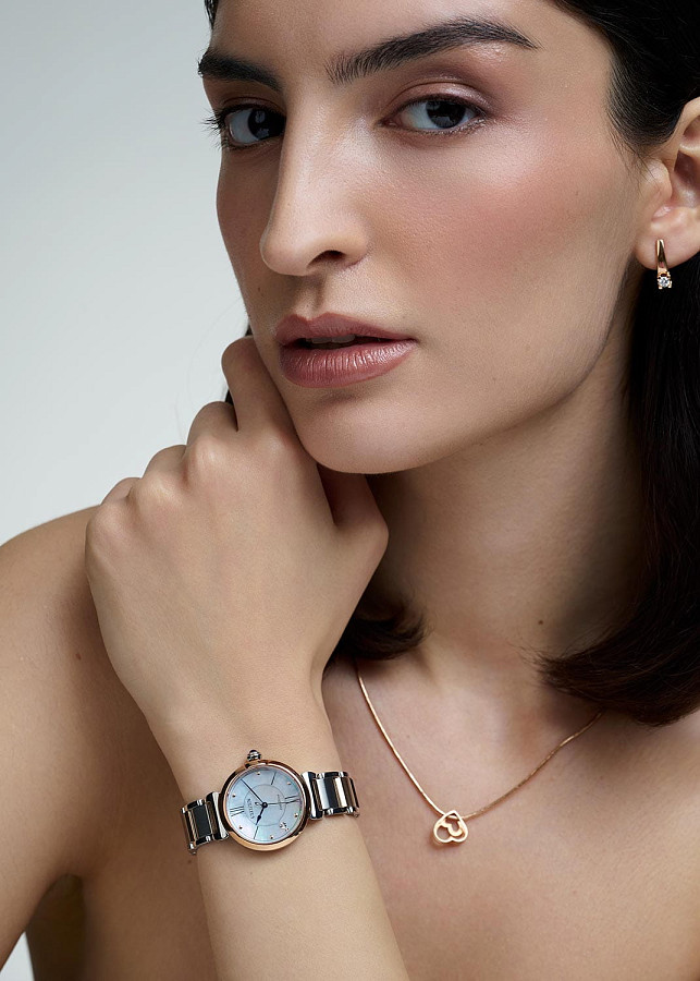 Часы Citizen Eco-Drive EM1074-82D — кварцевые, сталь металл