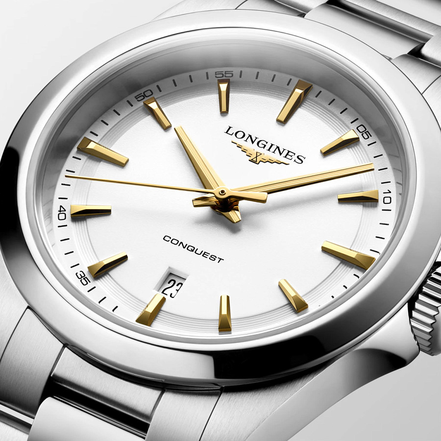 Часы Longines Conquest 30 mm L3.350.4.12.6 — нержавеющая сталь, женские