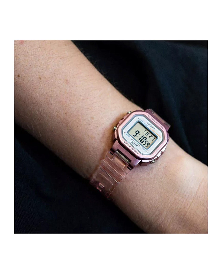 Часы Casio Collection LA-20WHS-4AEF — кварцевые, пластик