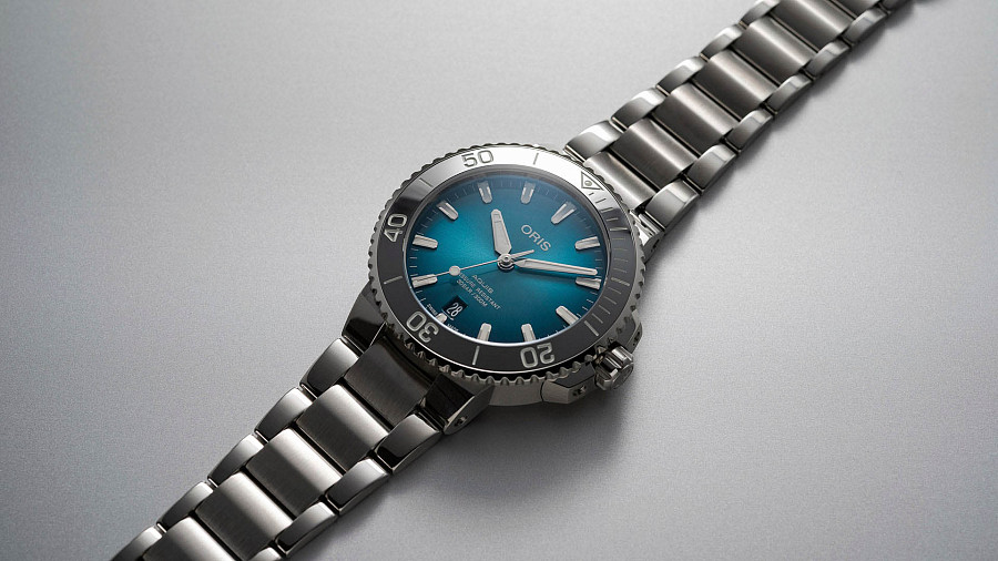 Часы Oris Aquis Date 01 733 7732 4155-07 8 21 05PEB — металл сталь, Швейцария