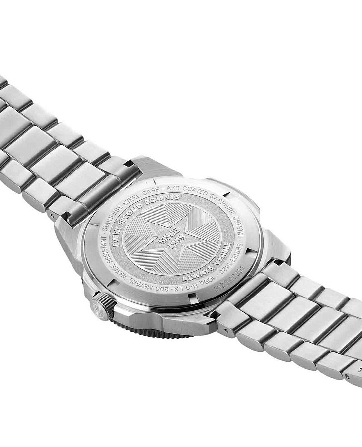 Часы Luminox Pacific Diver XS.3122 — черный, сталь