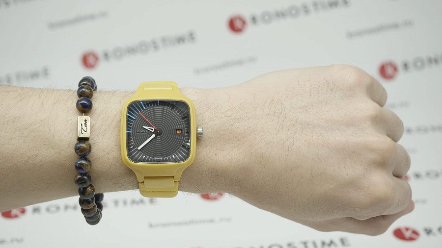 Часы Rado True Square Tej Chauhan R27074155 — мужские, кожаный