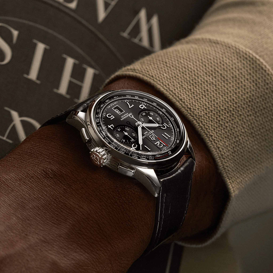 Часы Breitling Premier B01 Chronograph 42 AB0145221B1P1 — кожаный, мужские