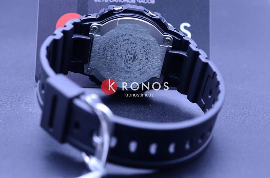 Часы Casio G-Shock GW-B5600AR-1 — мужские, пластик