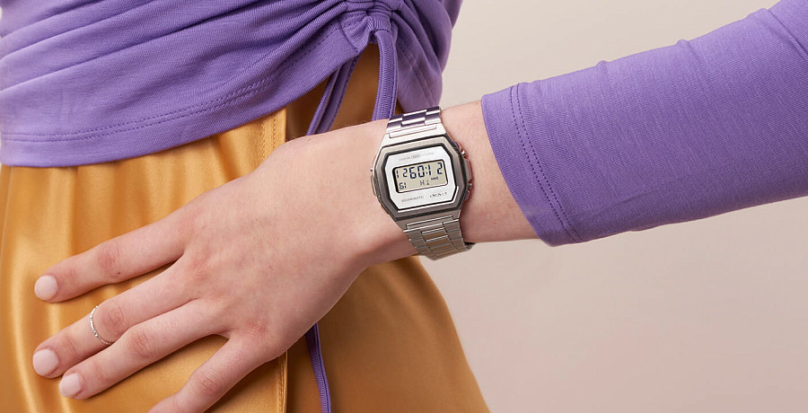 Часы Casio Collection A1000D-7EF — электронные, Япония, женские