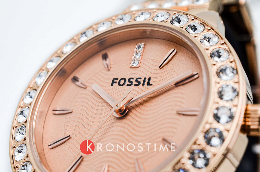 Часы Fossil Carlie ES3020 — США, кварцевые