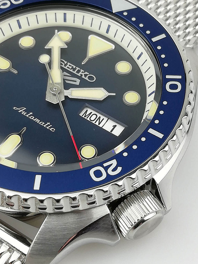 Часы Seiko 5 Sports SRPD71K1 — Япония, механические