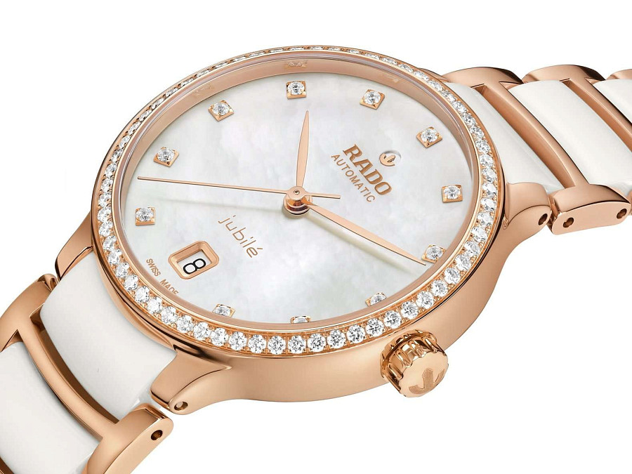 Часы Rado Centrix Diamonds R30230902 — кварцевые, сталь металл