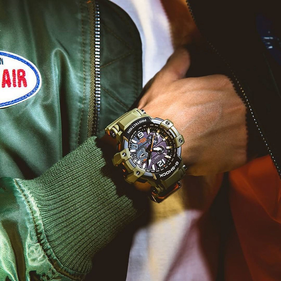 Часы Casio G-Shock GPW-1000KH-3A — Япония, электронные