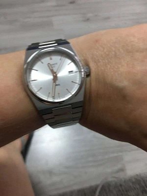 Фото покупателя: Швейцарские наручные часы Tissot PRX 35 mm T137.210.11.031.00