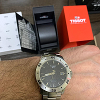 Фото покупателя: Швейцарские механические часы Tissot V8 Swissmatic T106.407.11.051.00