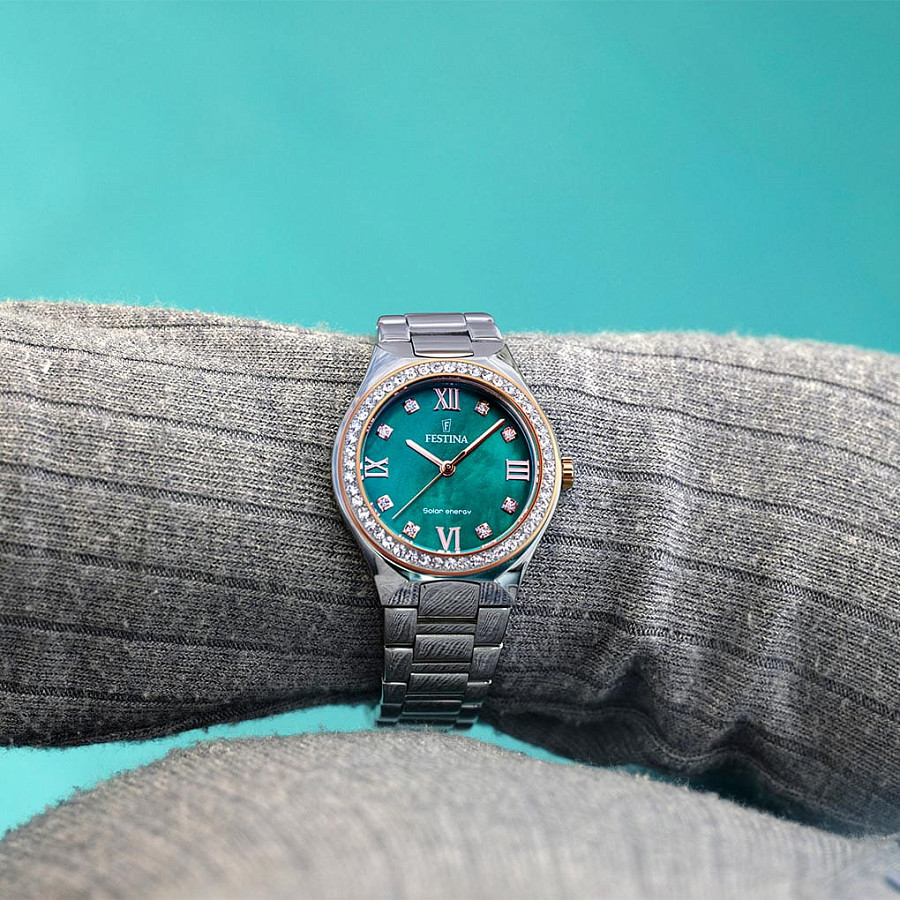 Часы Festina Solar F20658/3 — кварцевые, сталь