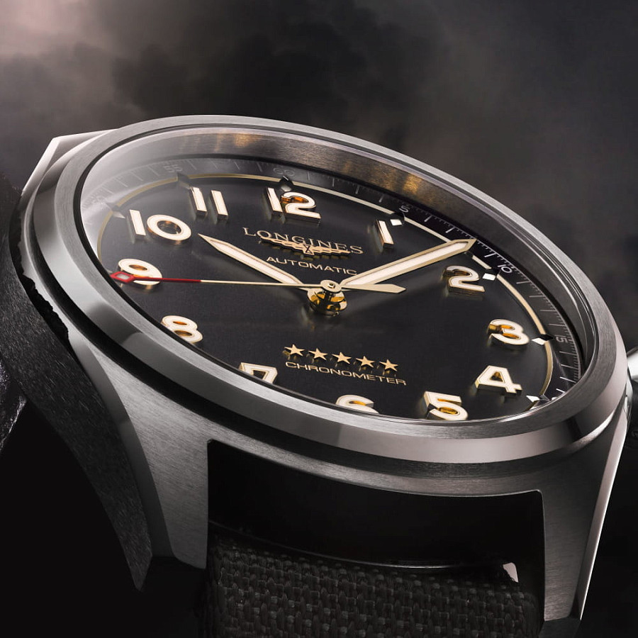 Часы Longines Spirit L3.810.1.53.2 — мужские, черный