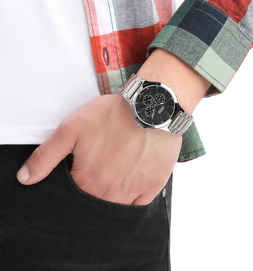 Часы Casio Collection MTP-V300D-1AUDF (MTP-V300D-1A) — кварцевые, металл сталь