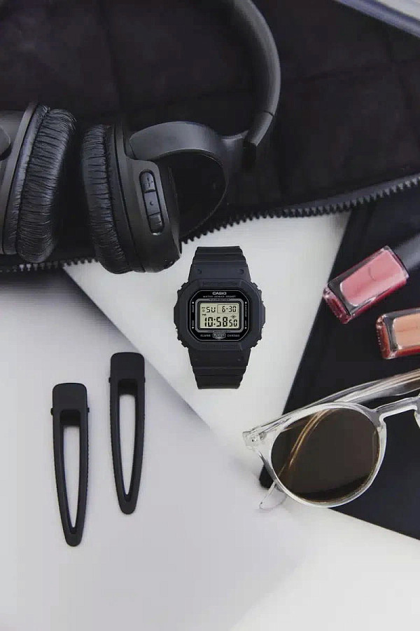 Часы Casio G-Shock GMD-S5600BA-1 (GMD-S5600BA-1) — артикул GMD-S5600BA-1