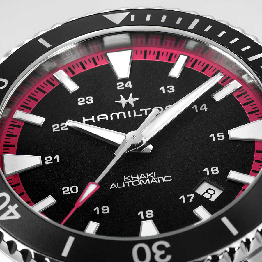 Часы Hamilton Khaki Navy Scuba Auto H82395330 — артикул H82395330